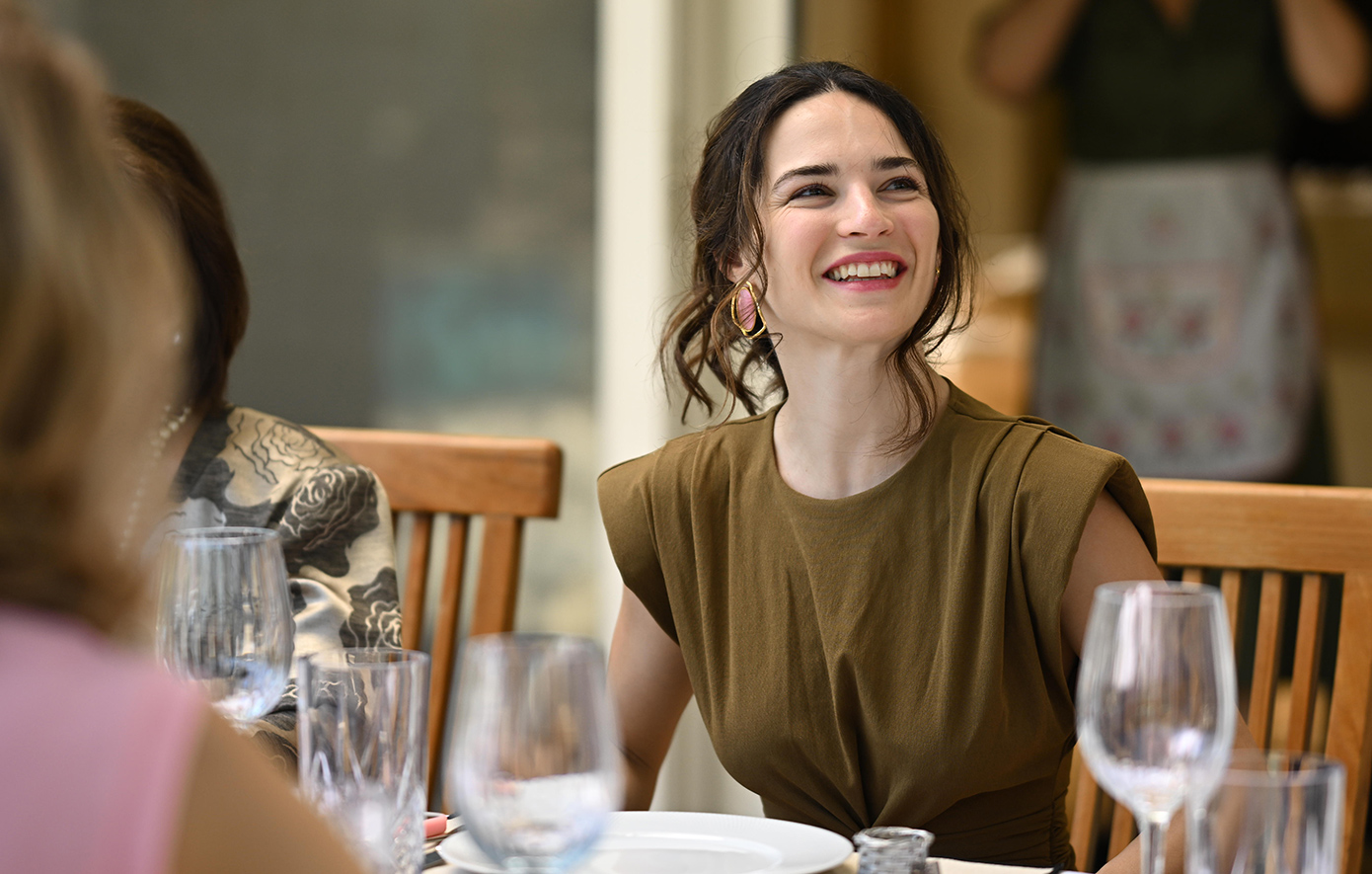 Να μ' αγαπάς Να μ' αγαπάς