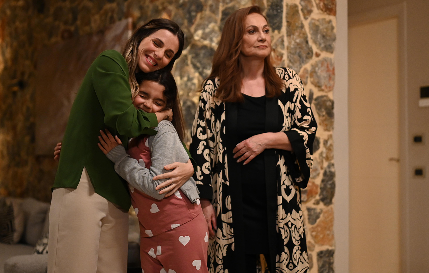 Να με λες μαμά