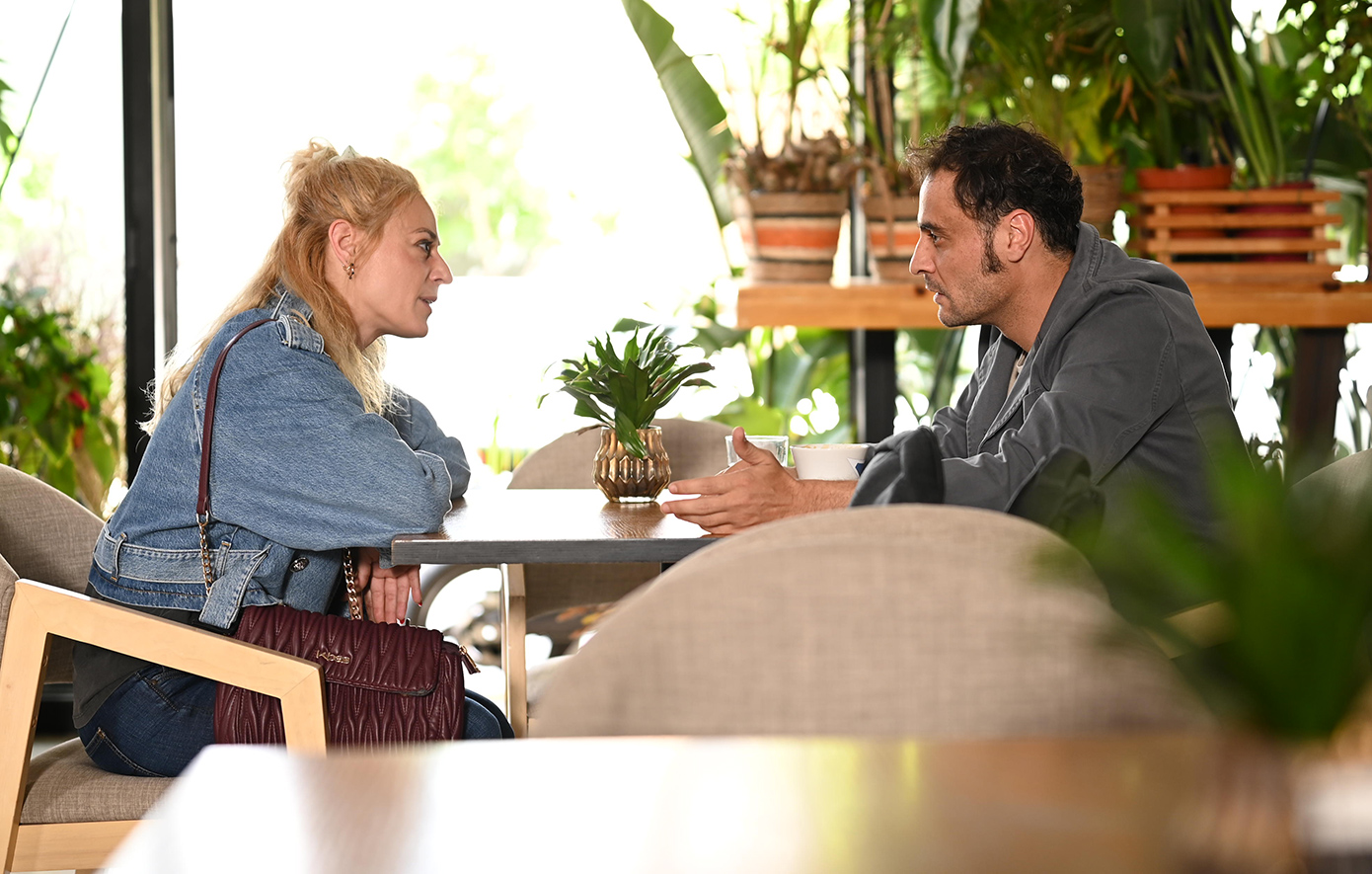 Να με λες μαμά