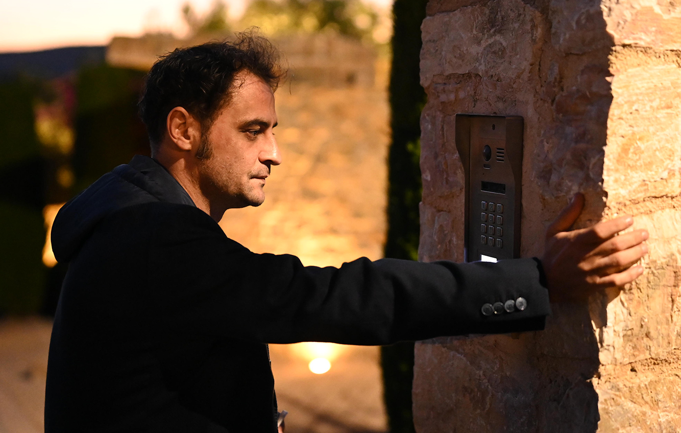 Να με λες μαμά