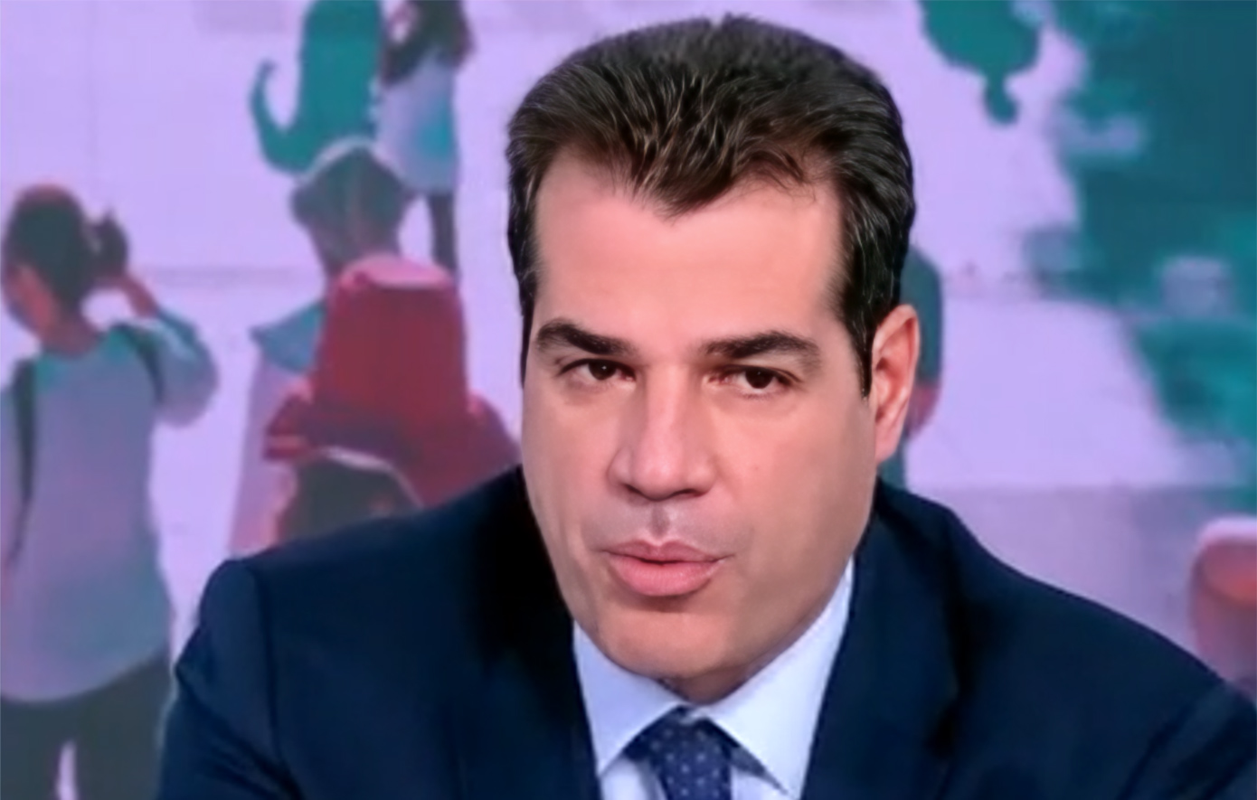 Θάνος Πλεύρης: Το Μνημείο του Αγνώστου Στρατιώτη είναι ιερό &#8211; Δεν θα έπρεπε να υπάρχουν εκεί τα ονόματα των θυμάτων των Τεμπών