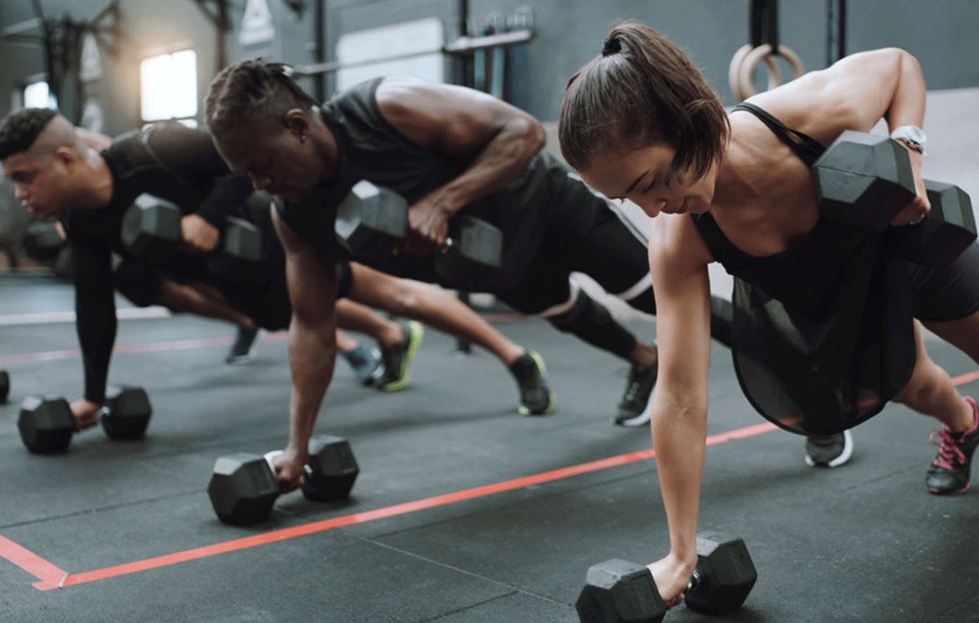 Οκτώ εβδομάδες προπόνησης με βάρη αρκούν, για να αναδιαμορφώσουν το μικροβίωμα του εντέρου