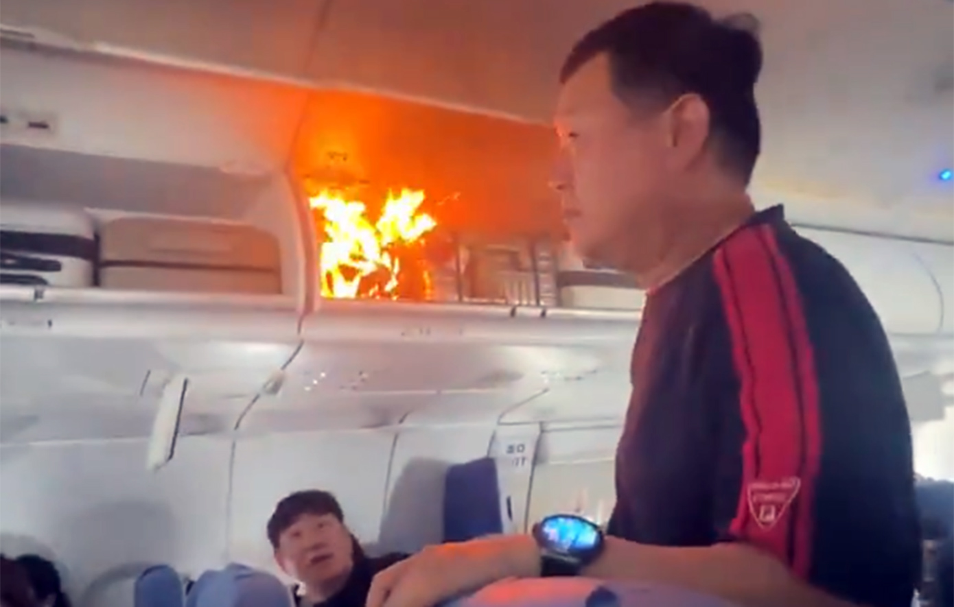 Μπαταρία έπιασε φωτιά μέσα σε πτήση της Air China &#8211; Δείτε βίντεο