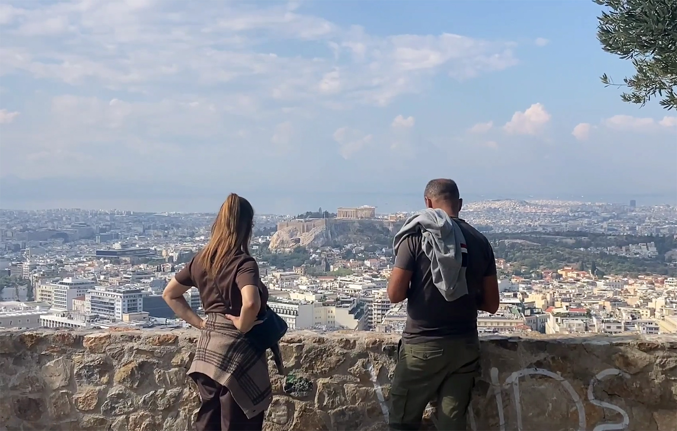 Ήχησαν οι σειρήνες σε όλη τη χώρα