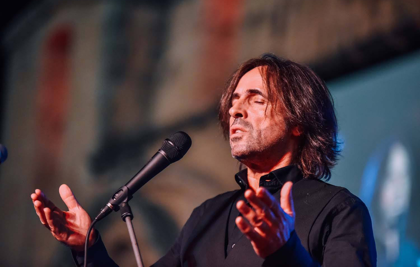 Αφιέρωμα στον Μίκη Θεοδωράκη με επτά σπάνιες συναυλίες στην Ολλανδία