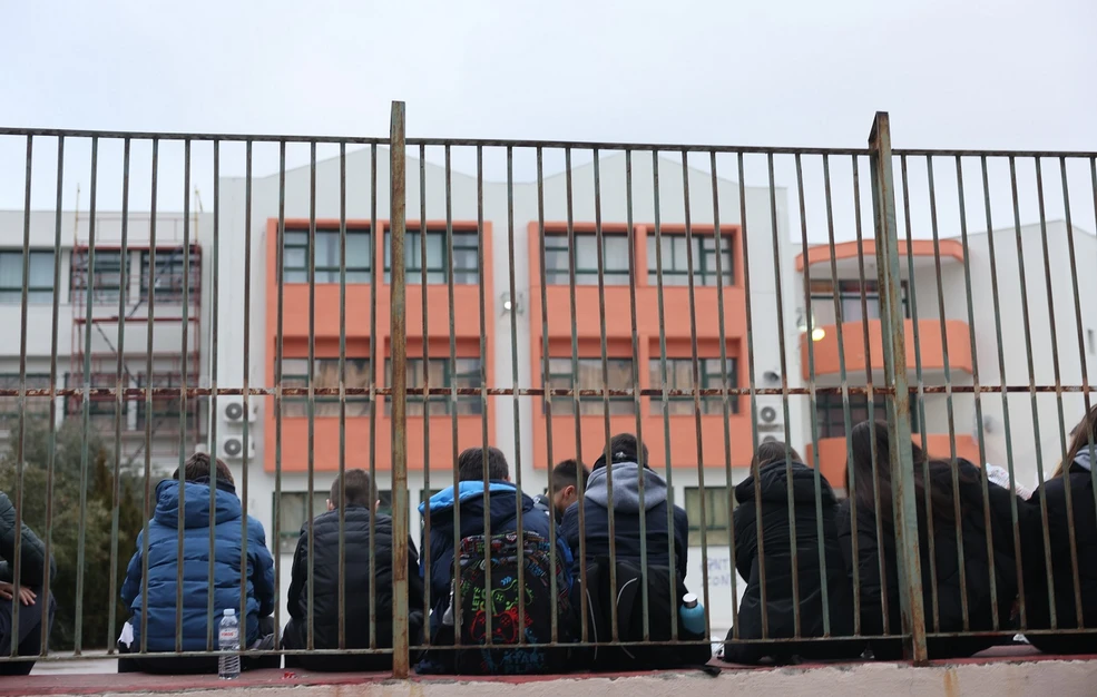 Κλειστά τα σχολεία στη Ρόδο λόγω της κακοκαιρίας