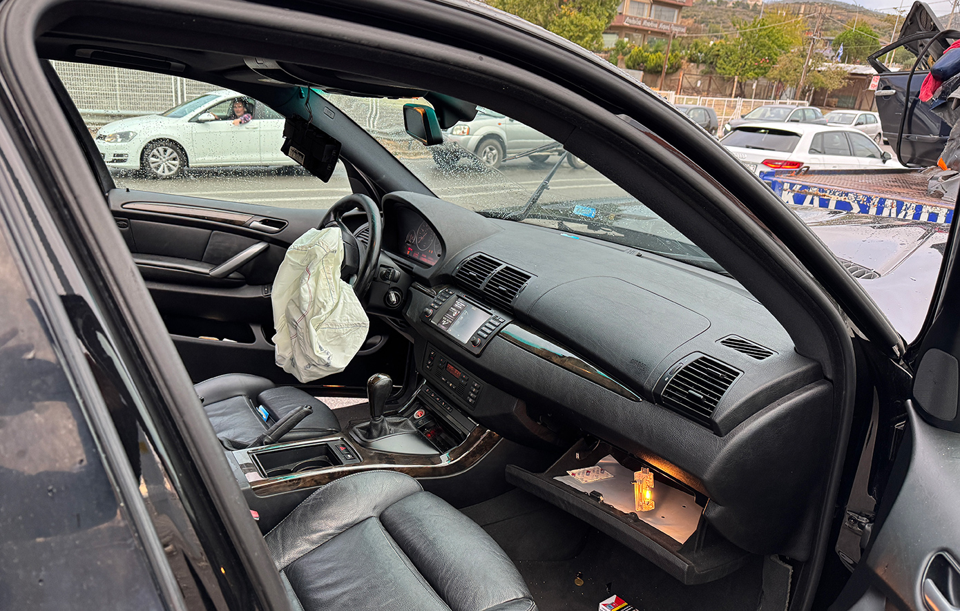 Τρεις νεκροί και δύο σοβαρά τραυματίες στη φονική καραμπόλα στο ύψος των Αφιδνών