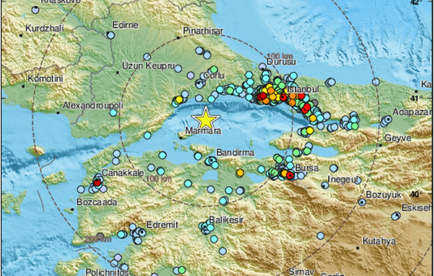 Ισχυρός σεισμός τώρα στην Τουρκία &#8211; Ταρακουνήθηκαν κτίρια στην Κωνσταντινούπολη