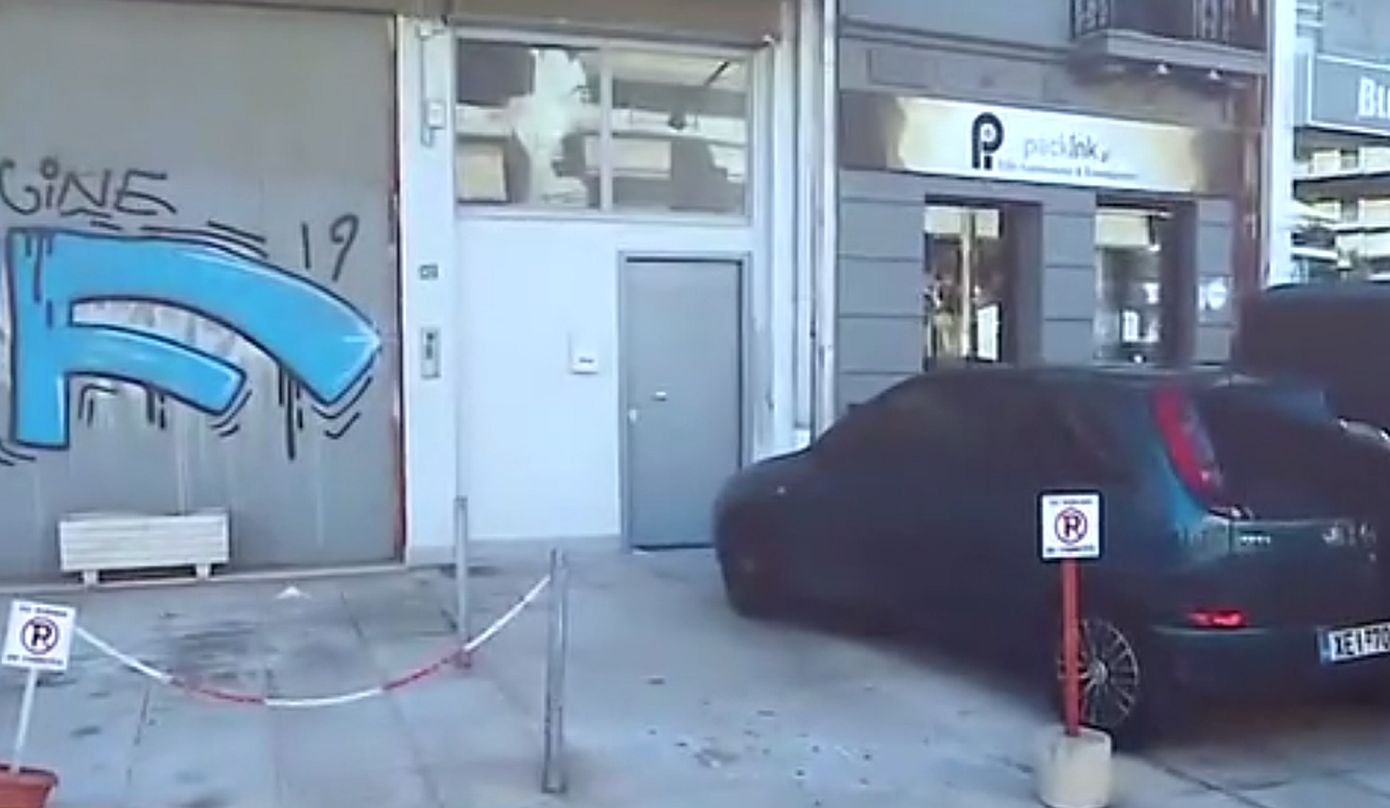 Νεαρός αποπειράθηκε να βιάσει 59χρονη γυναίκα στην Αργυρούπολη έξω από το σπίτι της &#8211; Ανθρωποκυνηγητό για τη σύλληψή του