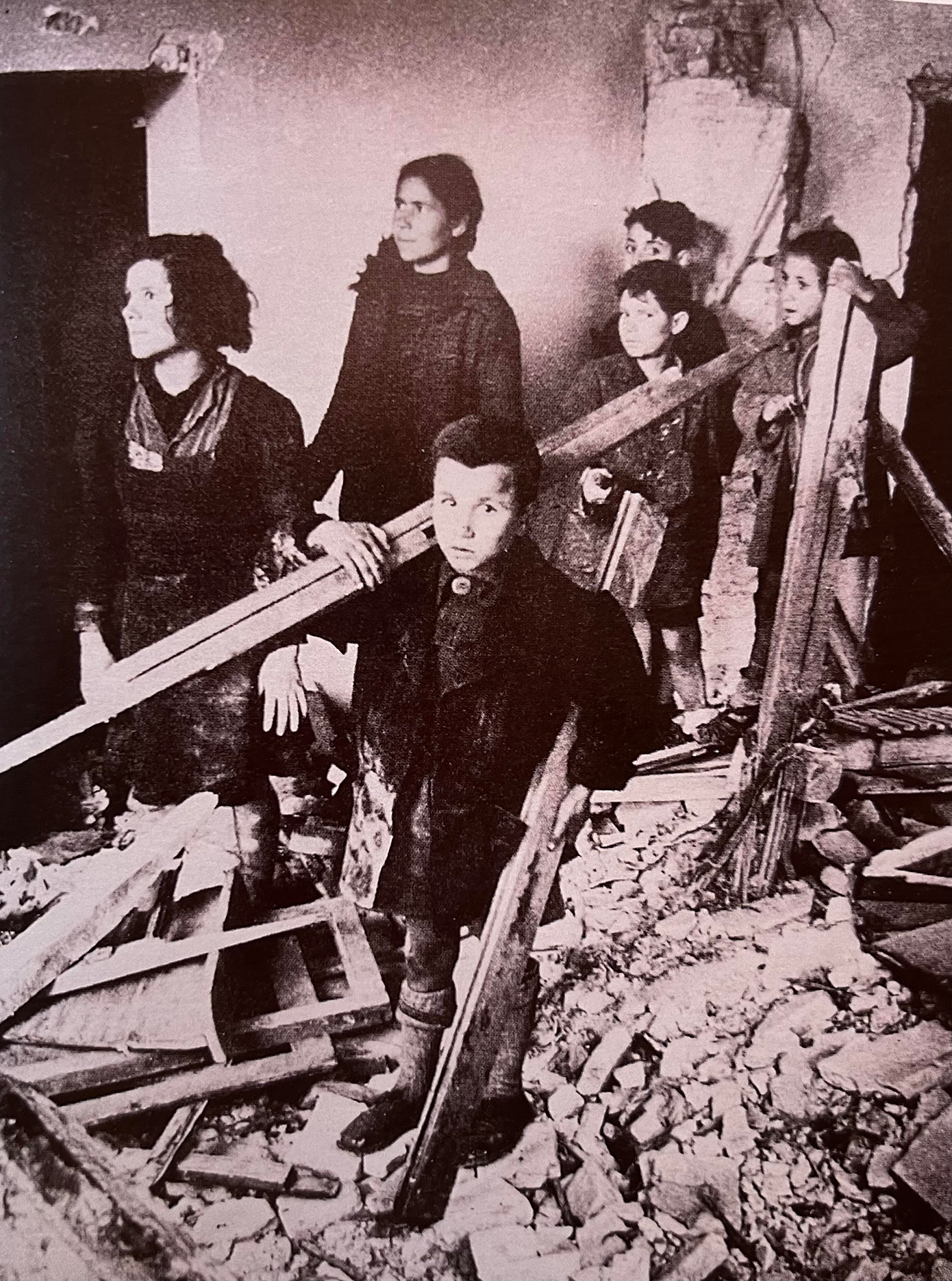 βρεφοκομείο κατοχή βρεφοκομείο κατοχή