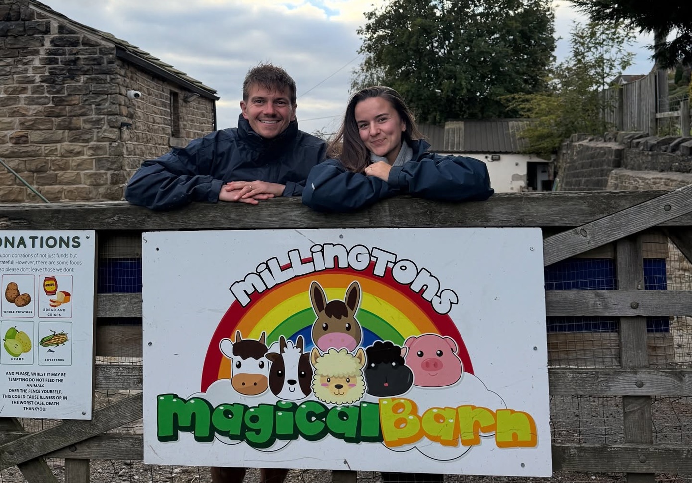 Ζευγάρι παντρεύτηκε σε καταφύγιο ζώων &#8211; Το παρανυφάκι ήταν πρόβατο με αναπηρία