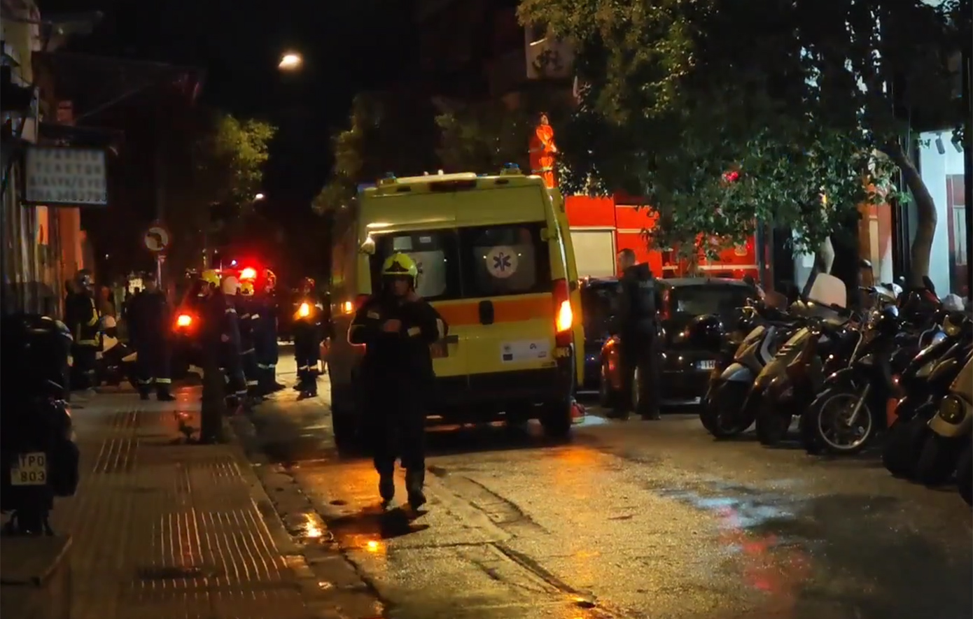 Κεραμεικός: Άνδρας έπεσε στο κενό από τον τέταρτο όροφο