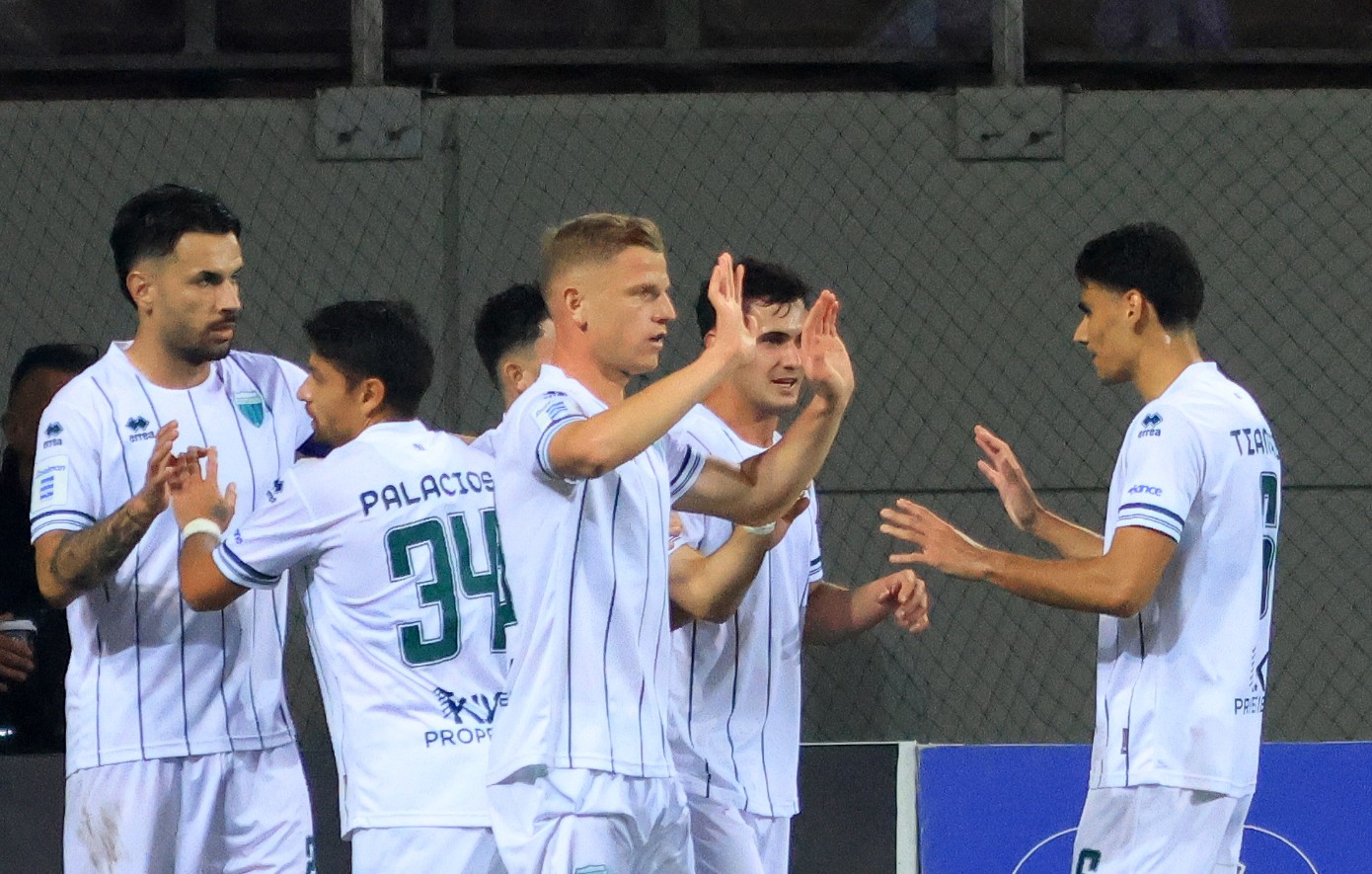 ΑΕΛ &#8211; Λεβαδειακός 0-2: Μπήκε στην 5άδα με Πεδρόσο και Συμελίδη