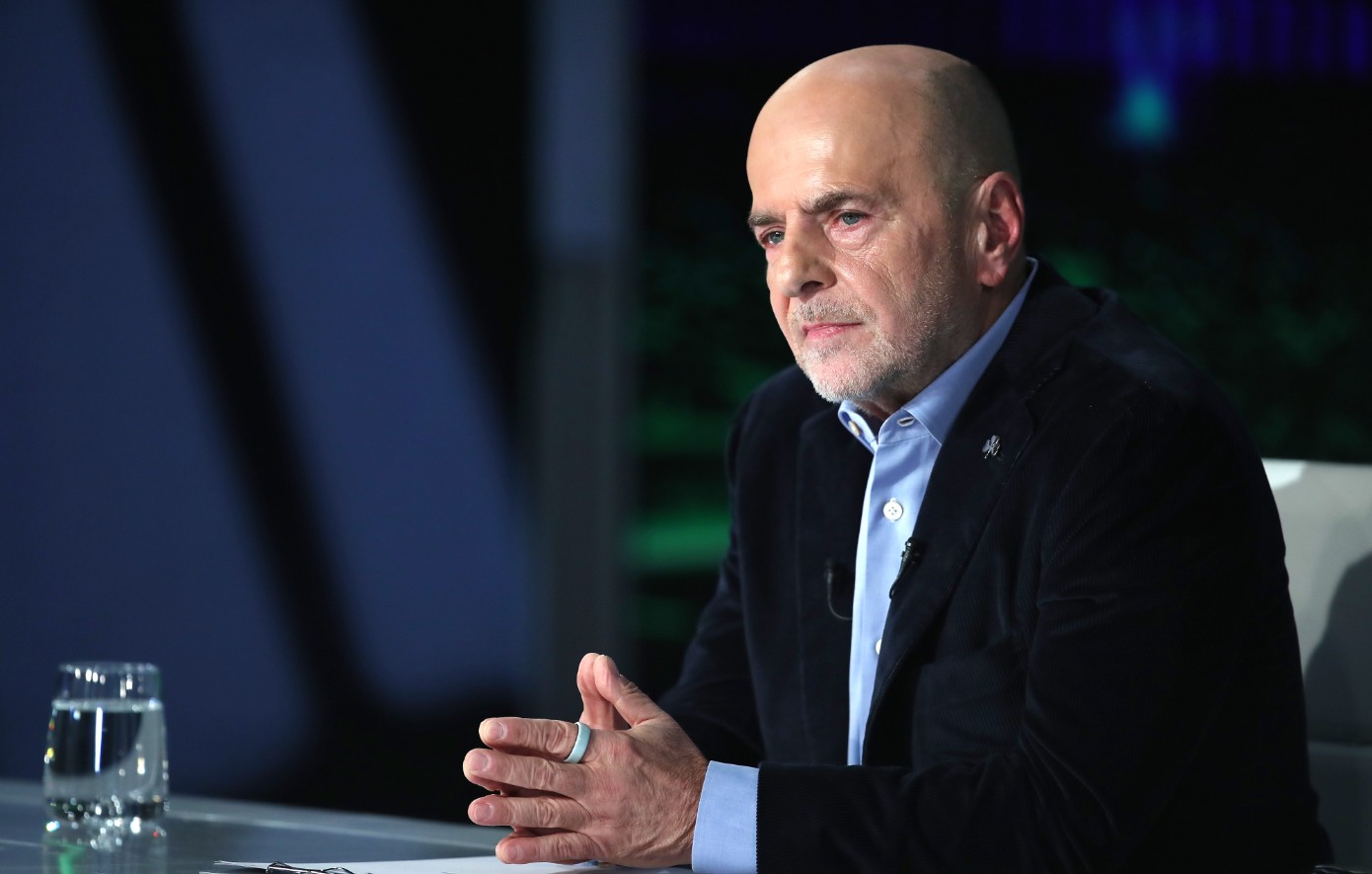 Αλαφούζος: Εμείς δεν ανατινάζουμε φούρνους ούτε δέρνουμε διαιτητές, ο Ολυμπιακός μάς έκλεψε το πρωτάθλημα όταν ανέλαβα