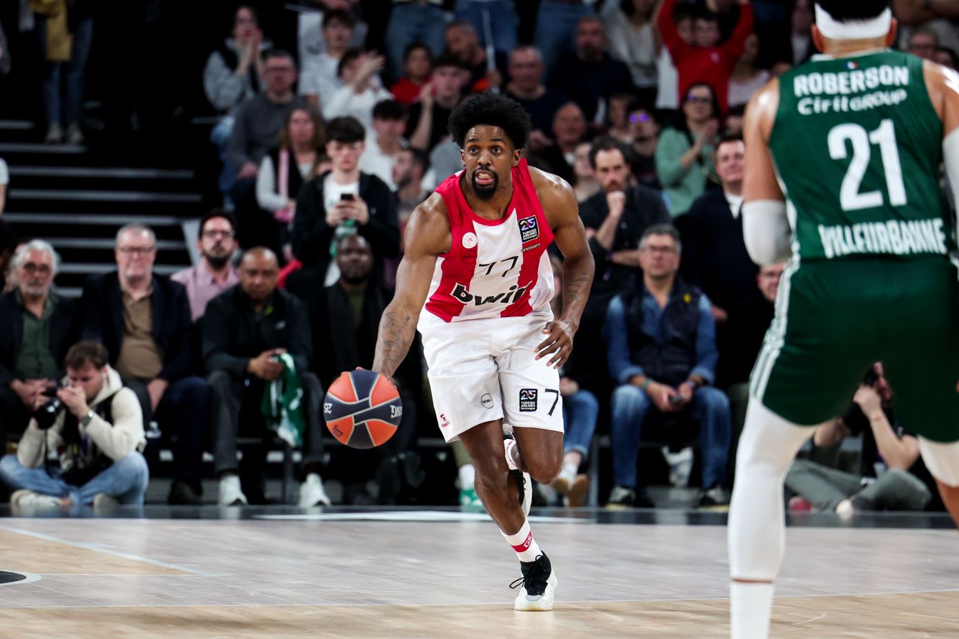 Ολυμπιακός: Χάνει και τον ΜακΚίσικ με Παρί &#8211; Νέα απώλεια μετά τον Γουόρντ