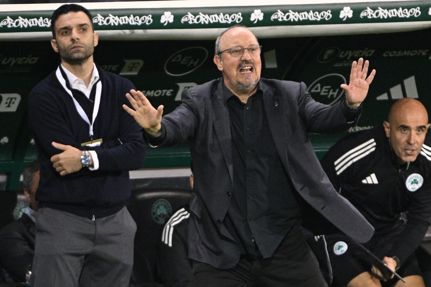 Γελάει από μέσα του ο Μπενίτεθ &#8211; Μόνο ο ΠΑΟΚ δεν κατάλαβε τι έγινε στη Λεωφόρο