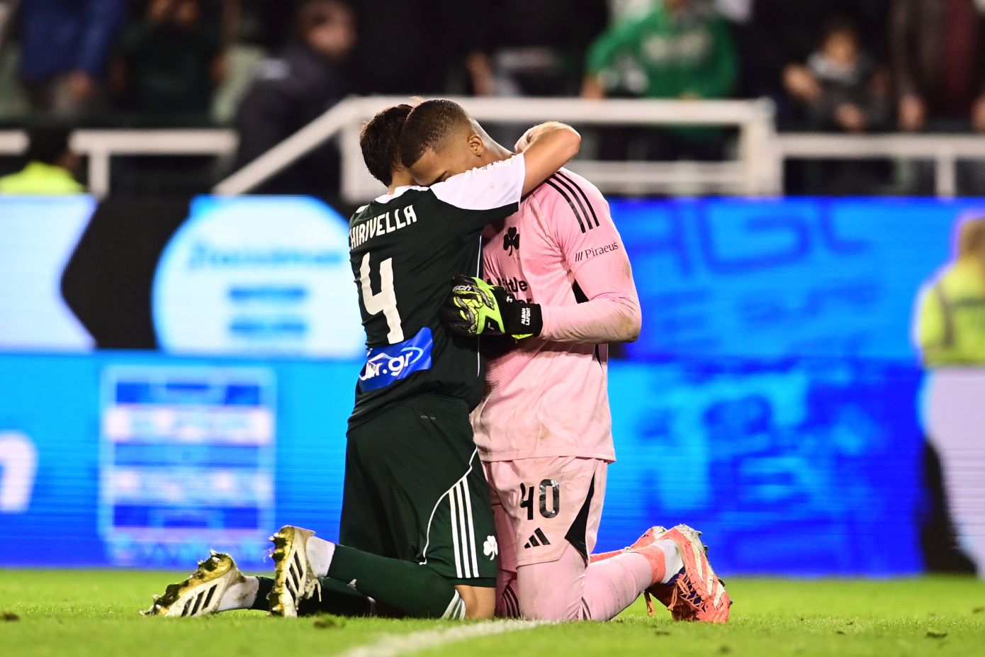 Παναθηναϊκός: Θλάση ο Λαφόν, φλεγμονή ο Τσιριβέγια