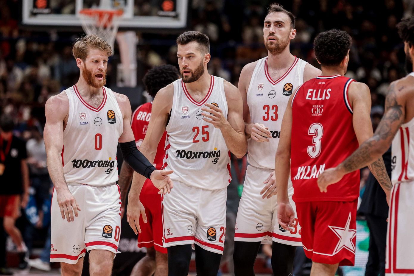 Στο κατάμεστο ΣΕΦ για επιστροφή στις νίκες ο Ολυμπιακός