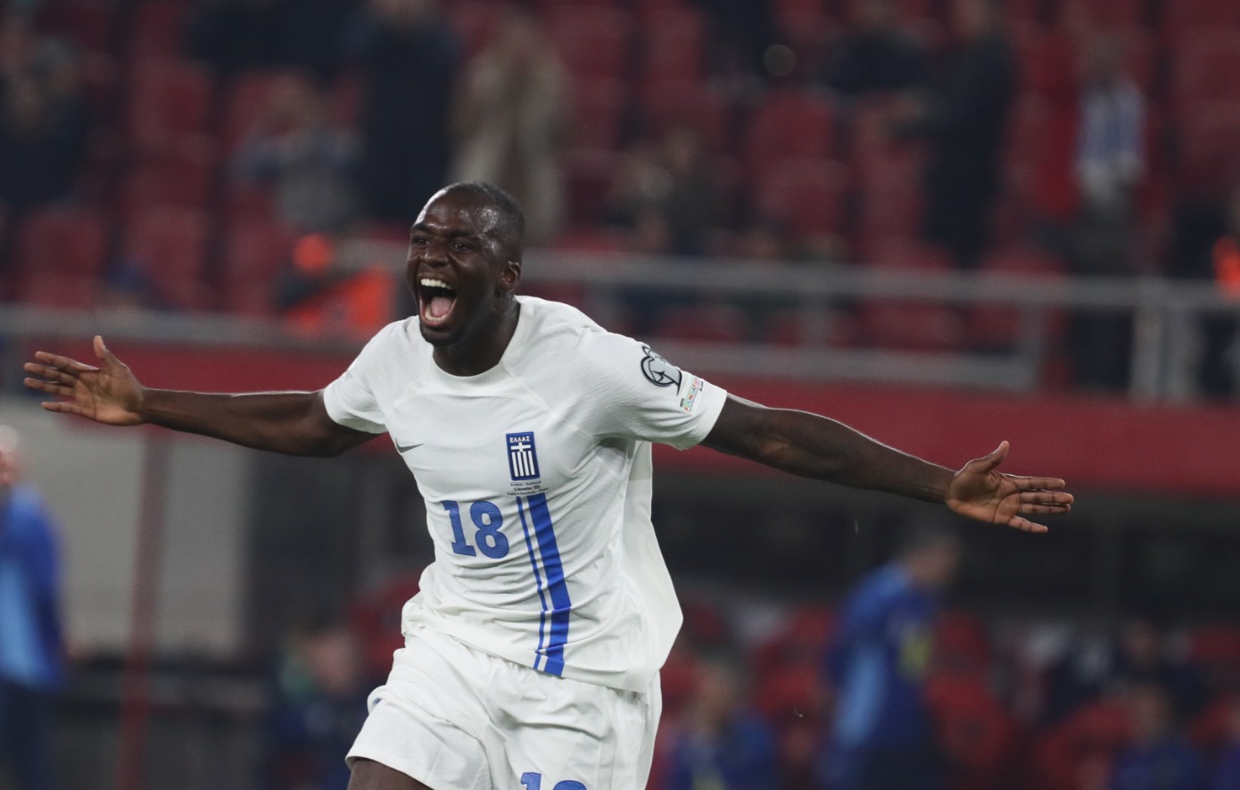 Ανδρέας Τεττέη: Έγινε ο πρώτος Έλληνας παίκτης που βραβεύτηκε από τη FIFPRO