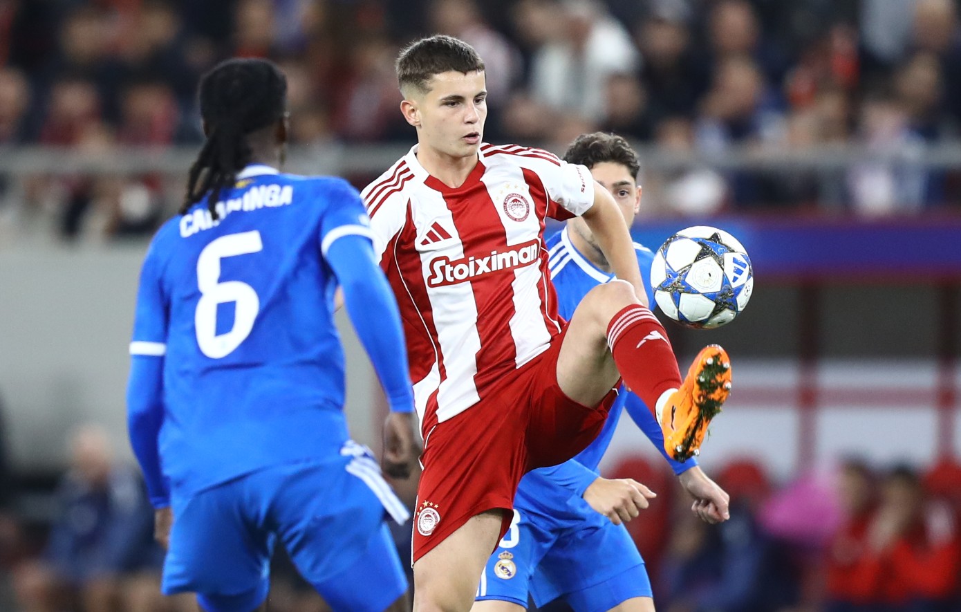 Ολυμπιακός &#8211; Ρεάλ Μαδρίτης: 1-0 στο 8&#8242; ο Τσικίνιο