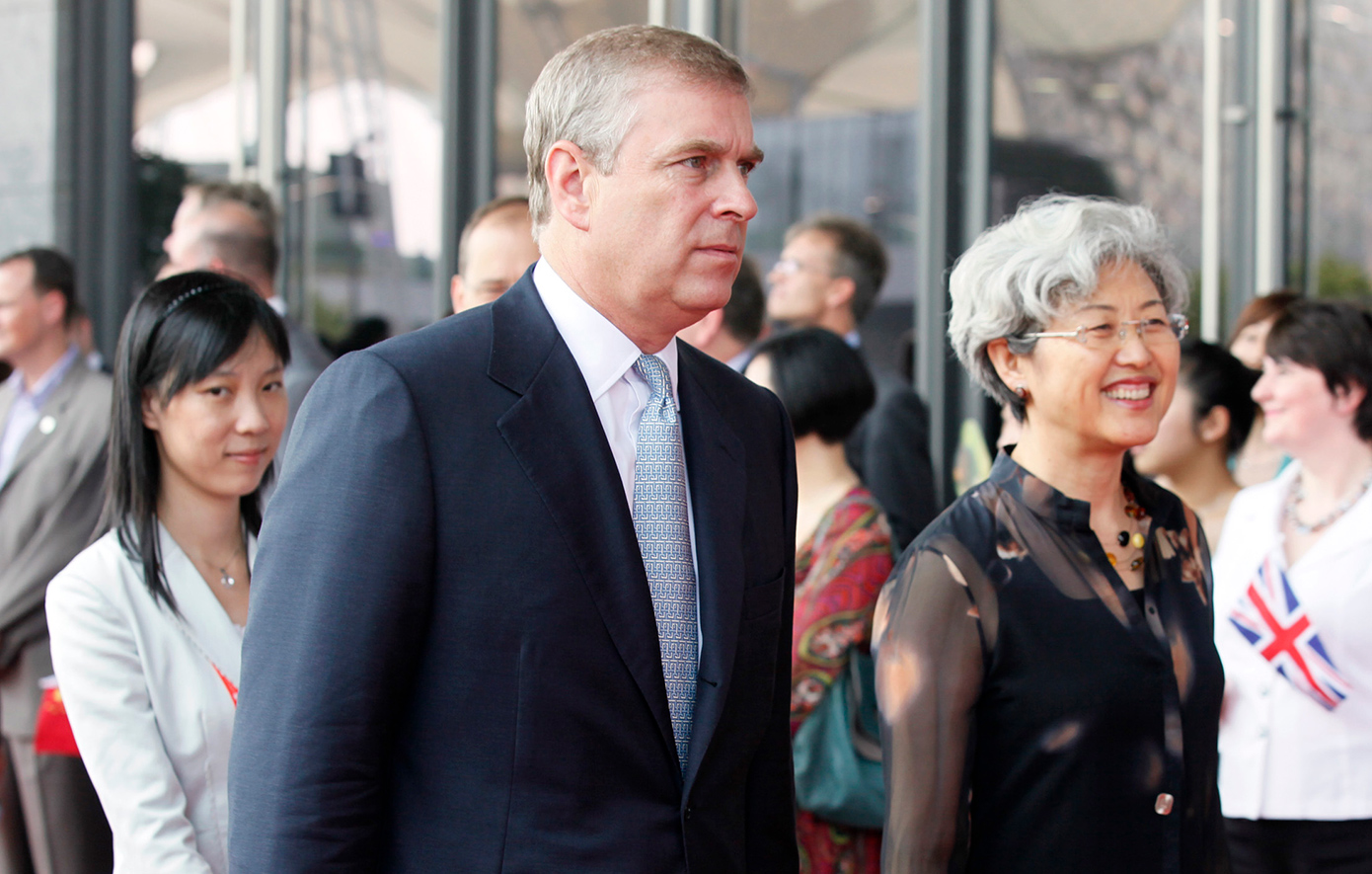 Νέες αποκαλύψεις για τον Άντριου: Ισχυρισμοί ότι κάλεσε ιερόδουλες σε ταξίδι του και τις πλήρωσε με δημόσια δαπάνη