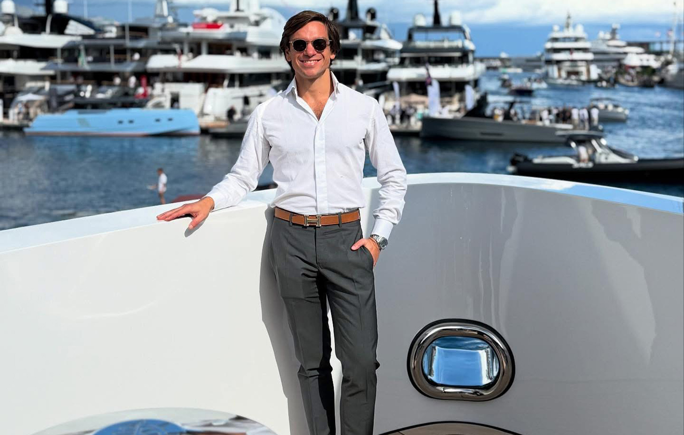 Χριστουγεννιάτικα καλέσματα στην Αθήνα, ο Έλληνας designer στο Πολυτεχνείο του Μιλάνου και η έκθεση «Εγώ ο Ανδρέας»