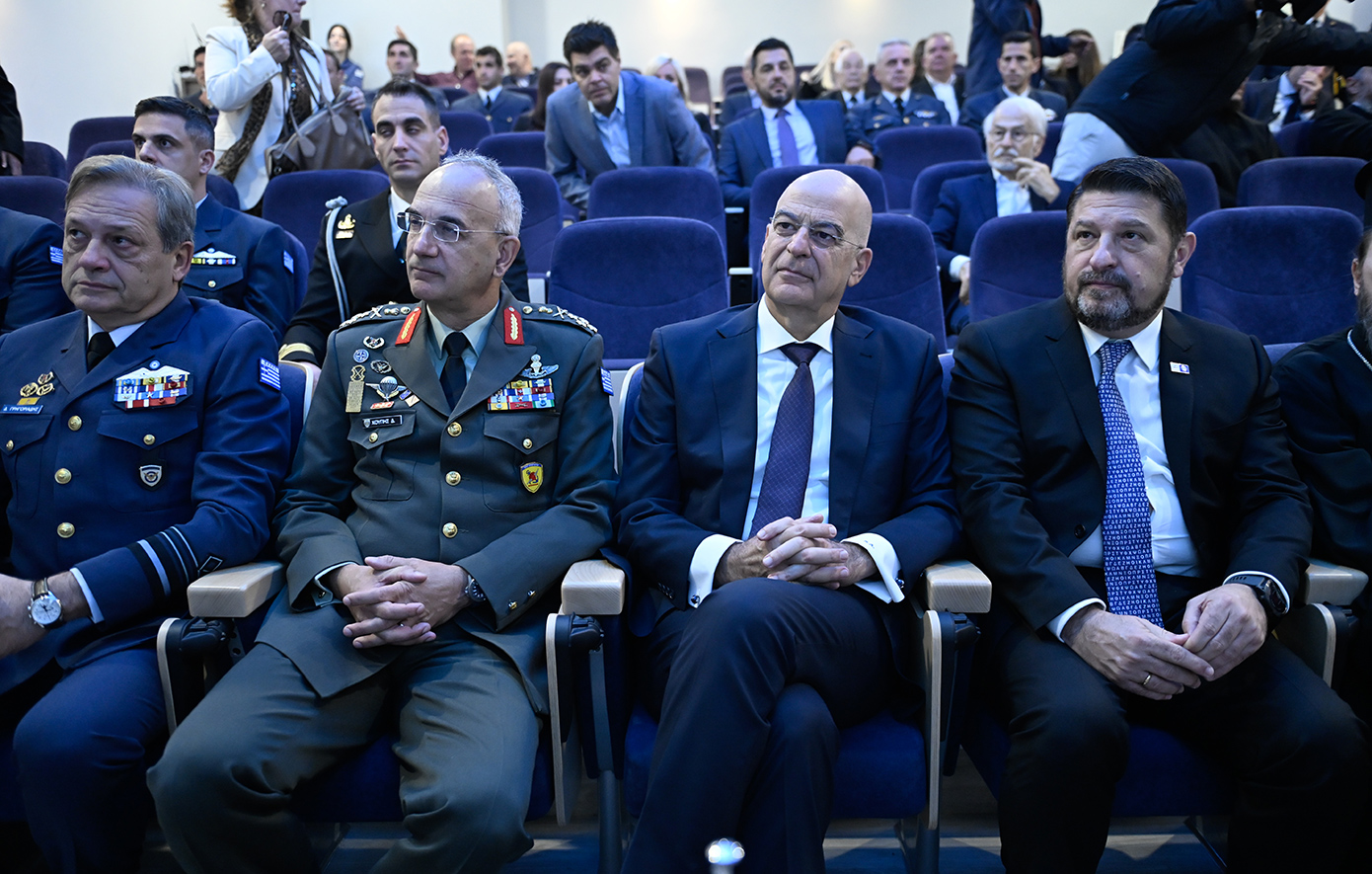 Παρουσία ΥΕΘΑ Ν. Δένδια στην εκδήλωση τιμής και μνήμης για τους Πεσόντες Αεροπόρους της ΠΑ, στο Νέο Κοιμητήριο Γλυφάδας Παρουσία ΥΕΘΑ Ν. Δένδια στην εκδήλωση τιμής και μνήμης για τους Πεσόντες Αεροπόρους της ΠΑ, στο Νέο Κοιμητήριο Γλυφάδας