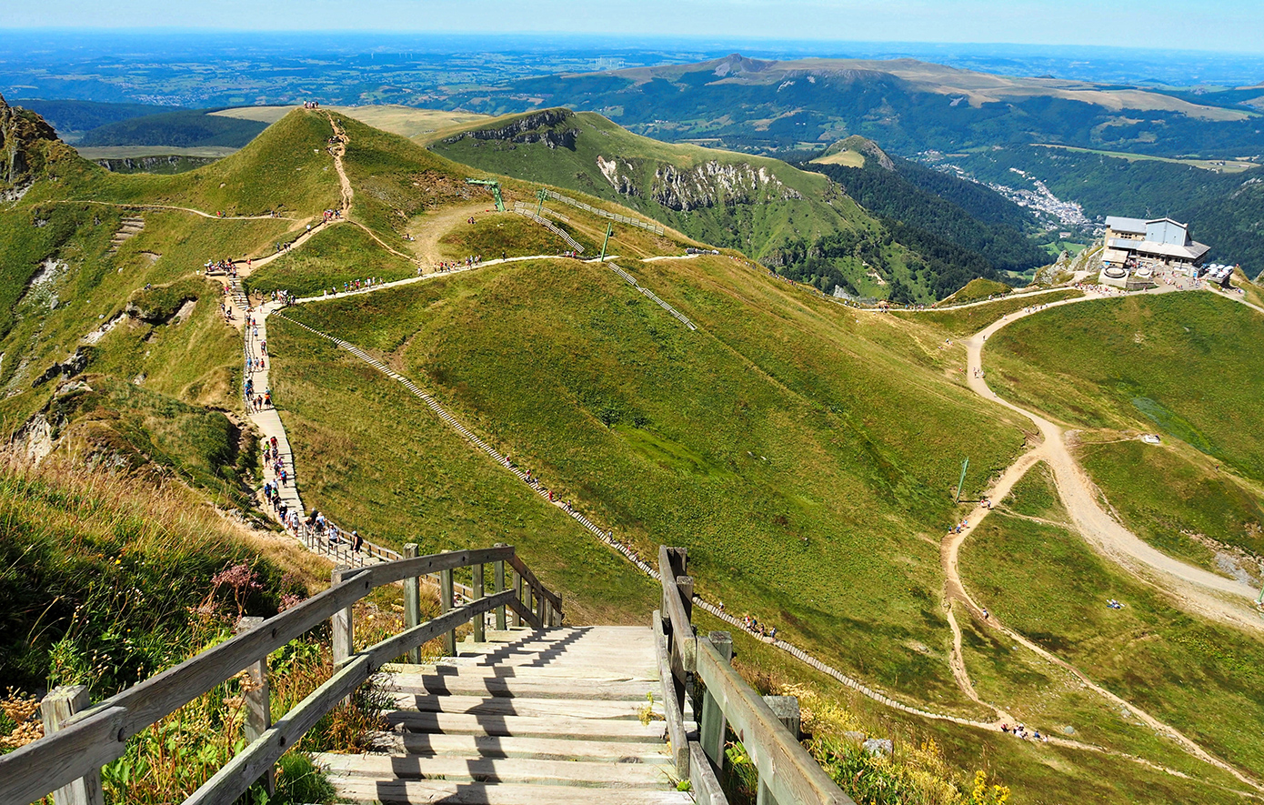 Ωβέρνη, Γαλλία