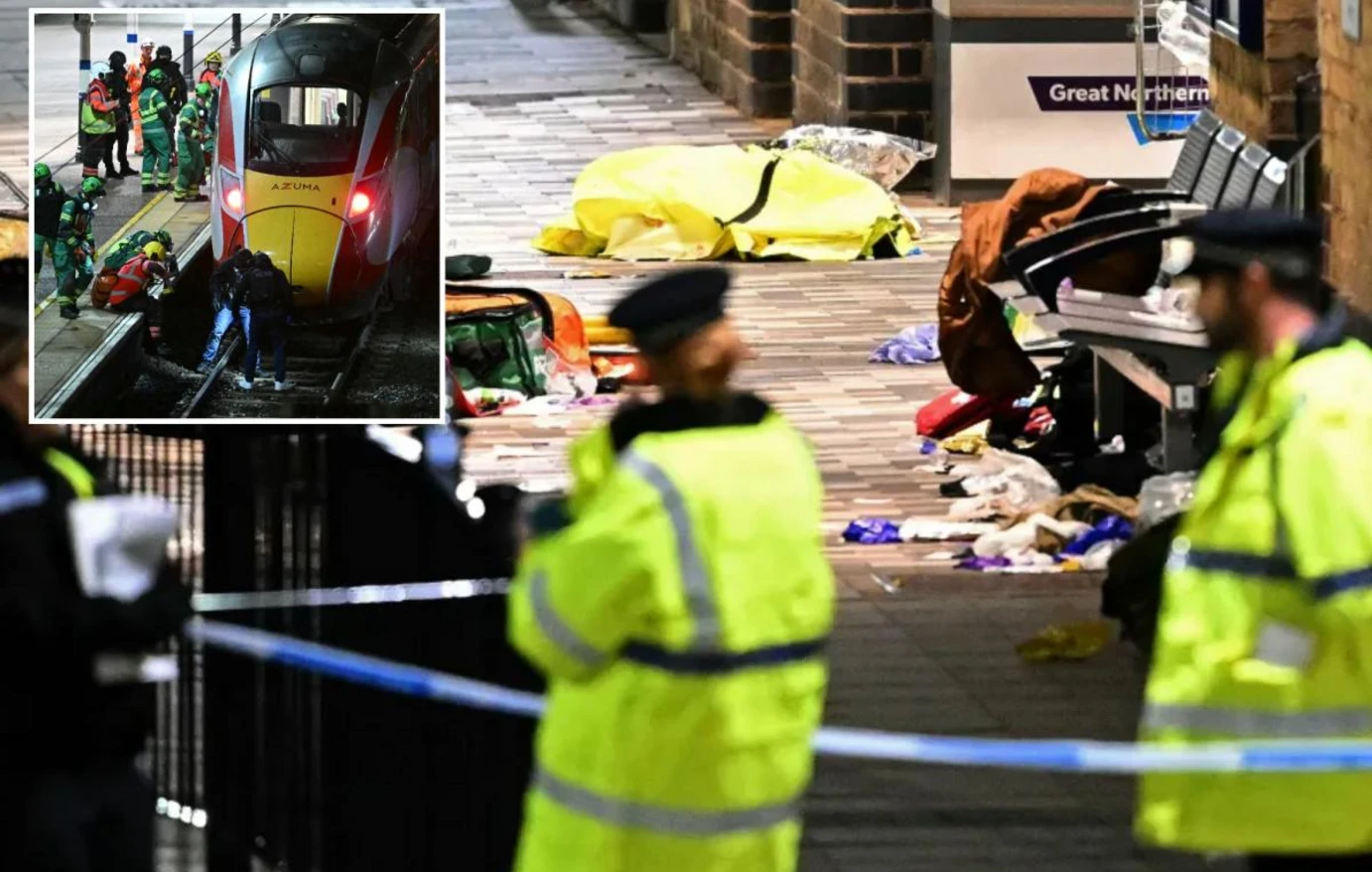 Η επίθεση με μαχαίρι σε τρένο στη Βρετανία δεν συνδέεται με τρομοκρατία – Δύο συλλήψεις για απόπειρα ανθρωποκτονίας