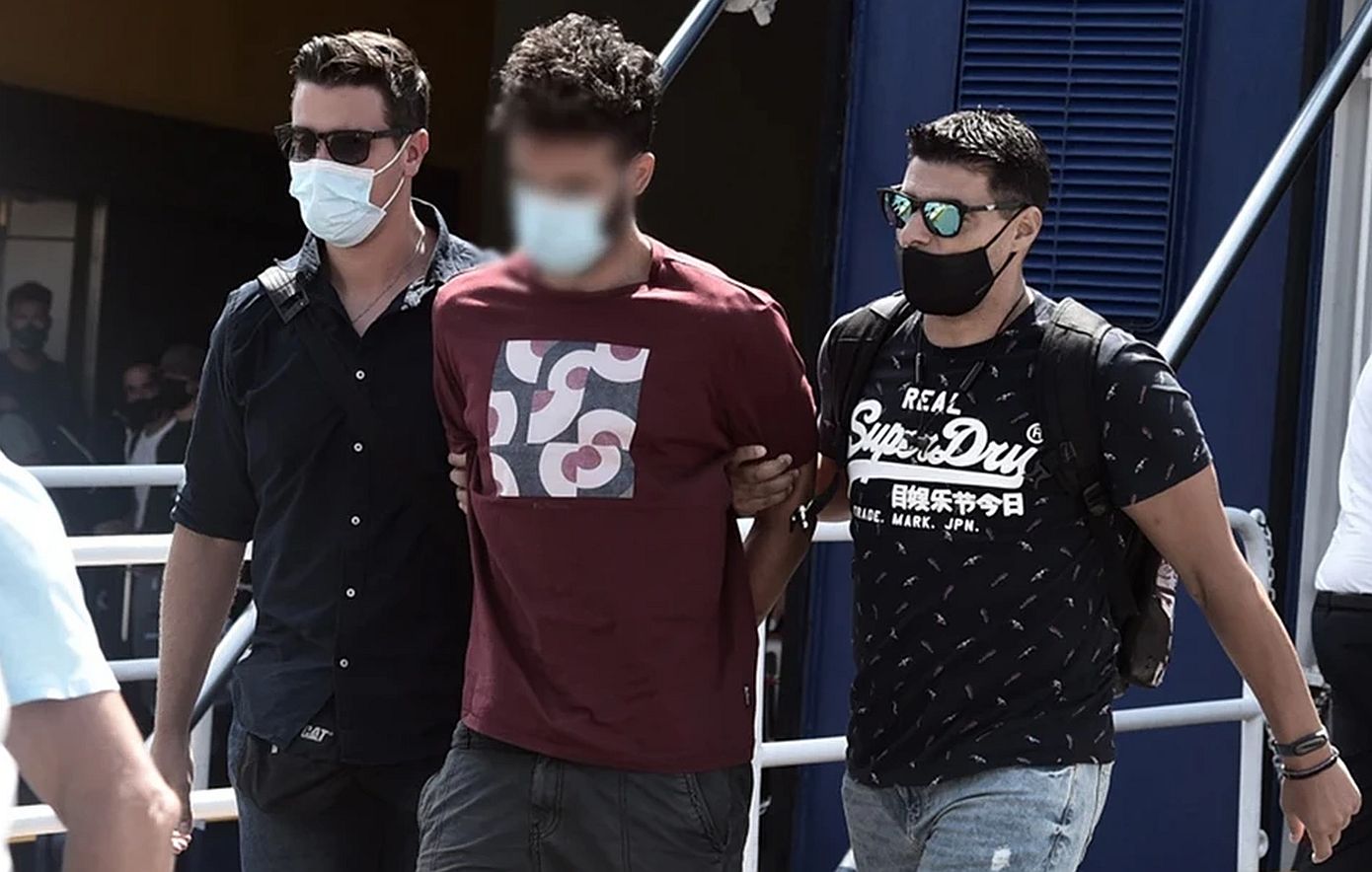 Ψυχιατρικά προβλήματα επικαλείται ο δολοφόνος της Γαρυφαλλιάς στη Φολέγανδρο το 2021 για να «σπάσει» τα ισόβια