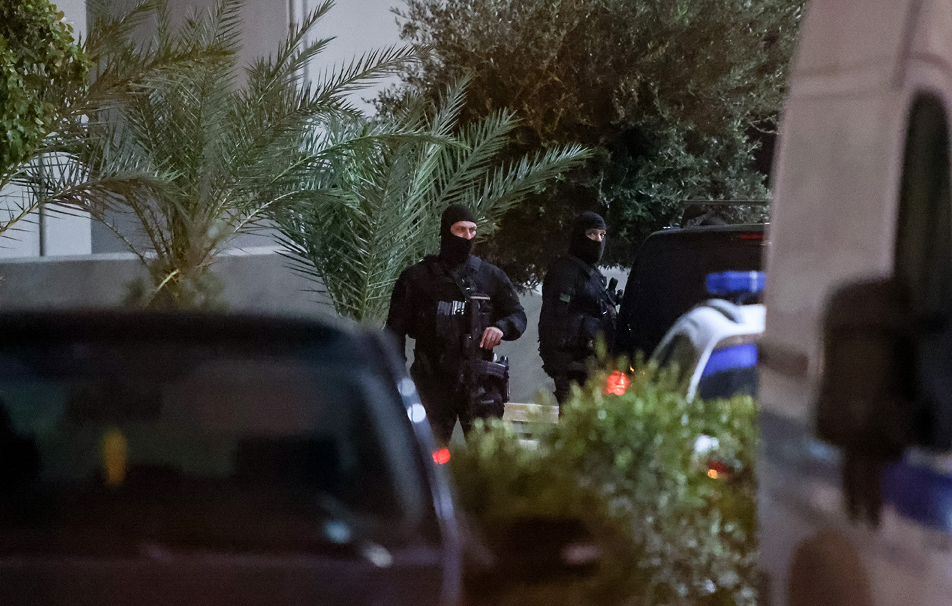 Στο Αστυνομικό Μέγαρο οι τρεις εμπλεκόμενοι του μακελειού στα Βορίζια Στο Αστυνομικό Μέγαρο οι τρεις εμπλεκόμενοι του μακελειού στα Βορίζια