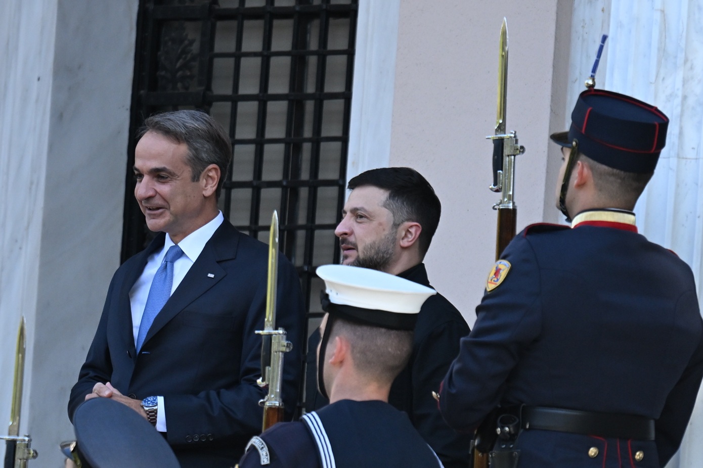 Τασούλας σε Ζελένσκι: Η στάση μας προς την Ουκρανία υπαγορεύτηκε από την προσήλωσή μας στον Χάρτη των Ηνωμένων Εθνών &#8211; Σε εξέλιξη η συνάντηση με Μητσοτάκη