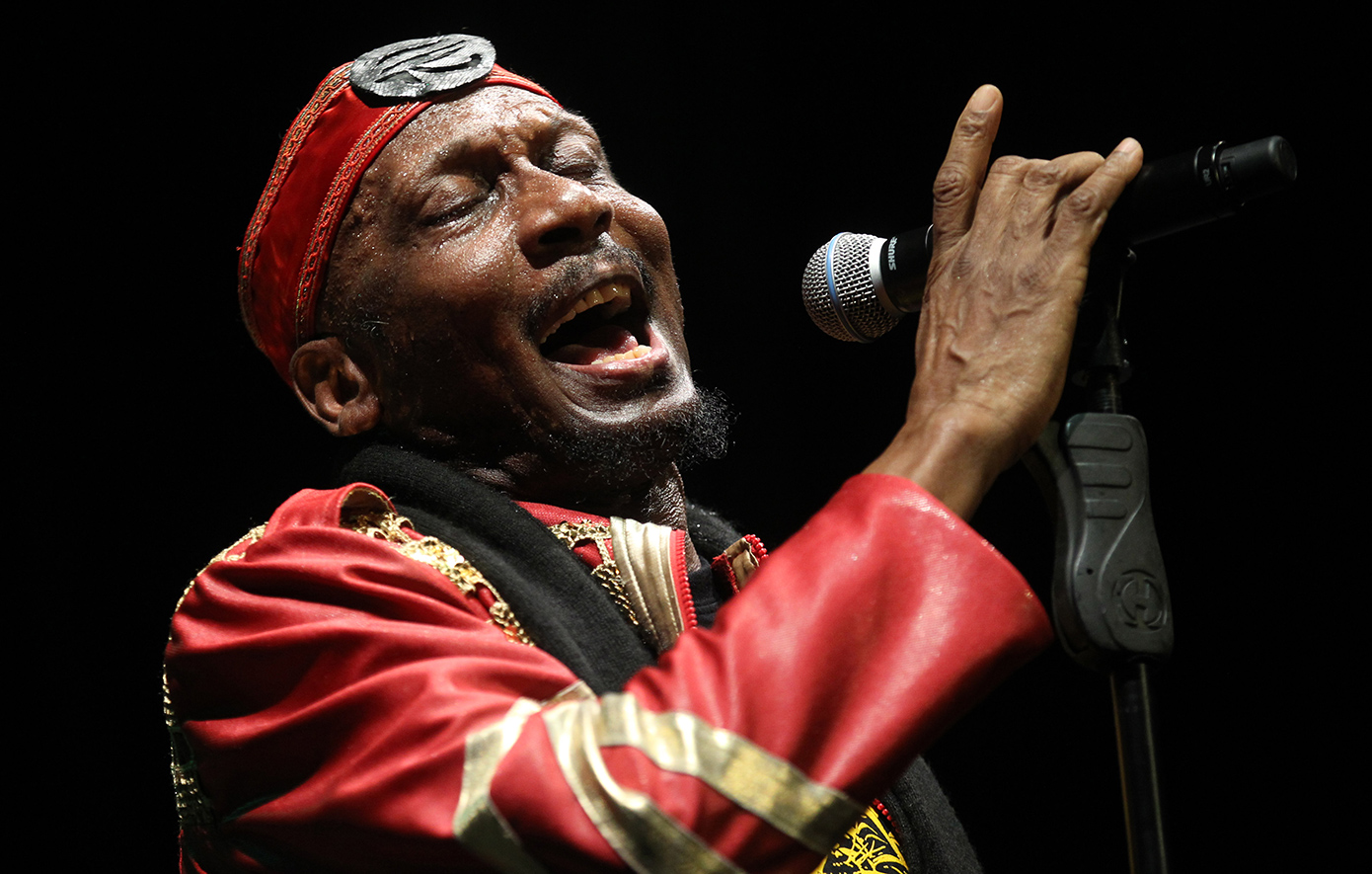 Πέθανε σε ηλικία 81 ετών ο θρυλικός τραγουδιστής της ρέγκε και ηθοποιός, Τζίμι Κλιφ