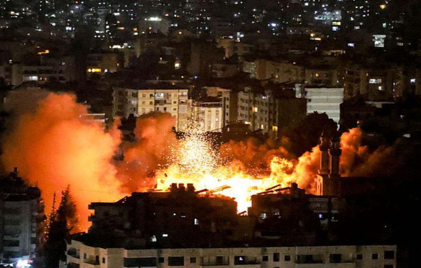 Λίβανος: Πέντε νεκροί από την ισραηλινή επίθεση στη Βηρυτό &#8211; Στόχος ο αρχηγός του γενικού επιτελείου της Χεζμπολάχ