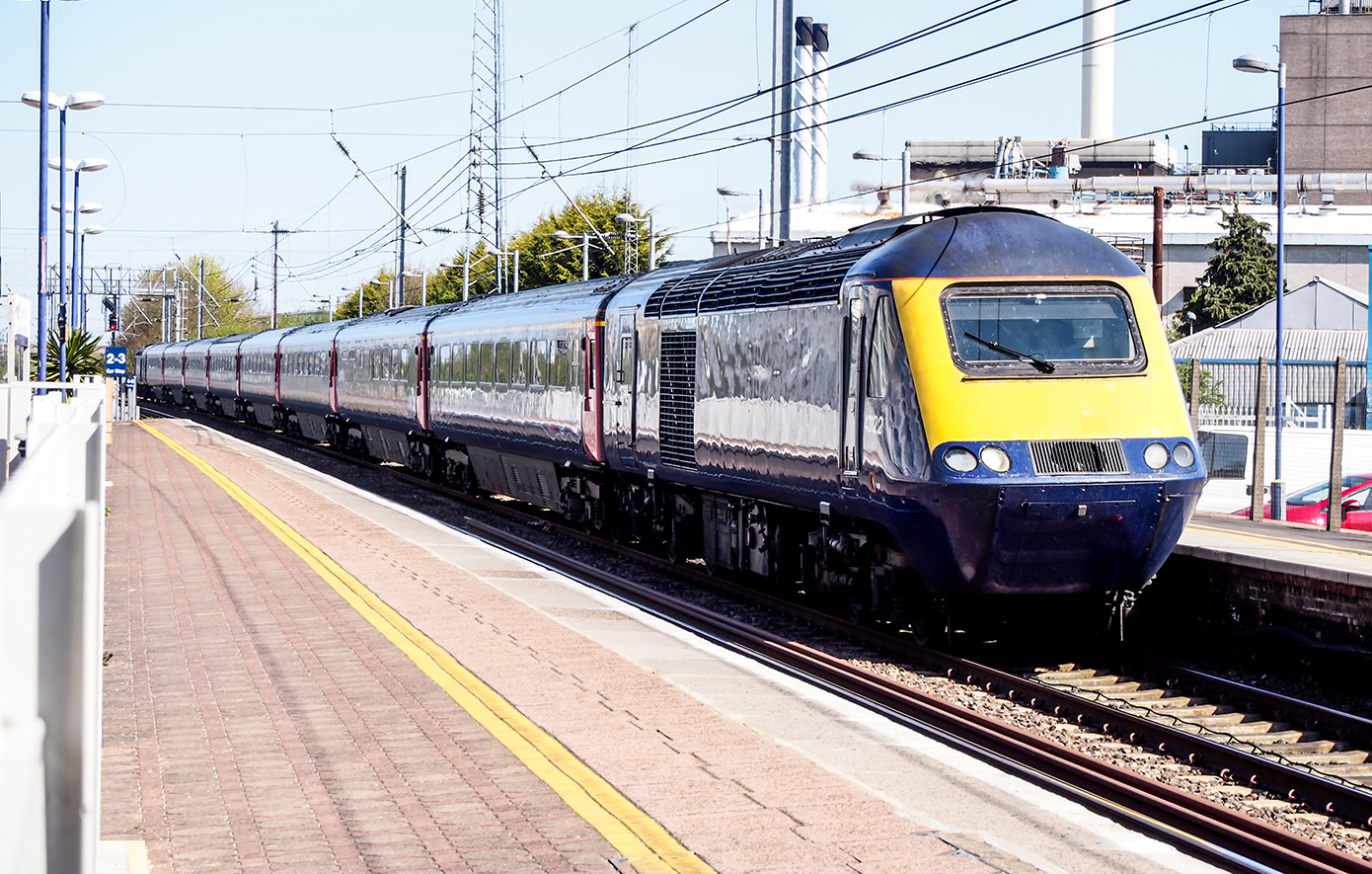 Τέσσερις τραυματίες σε εκτροχιασμό τρένου στη βορειοδυτική Αγγλία