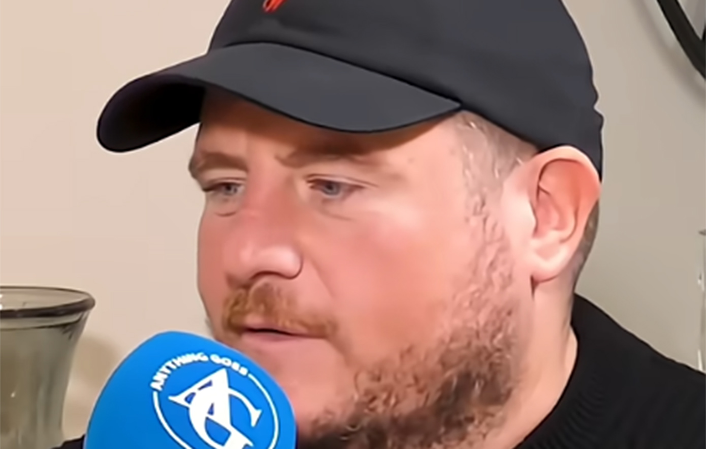 41χρονος χούλιγκαν ζει από τα λεφτά που κέρδισε στο Euromillions &#8211; Συμφωνεί ότι δεν τα αξίζει, αλλά «η ζωή δεν είναι δίκαιη»