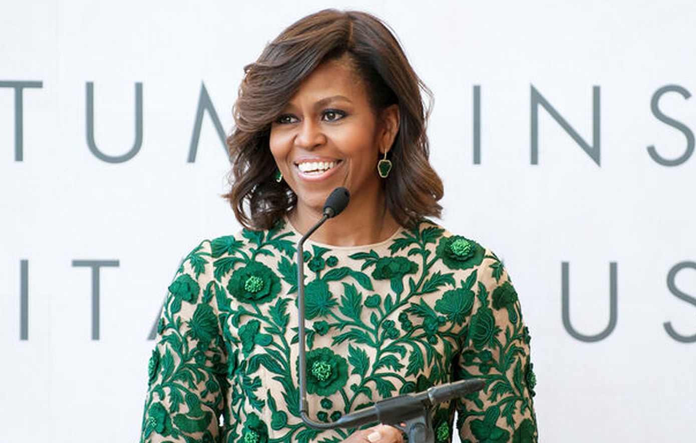 Μισέλ Ομπάμα: «Δεν είμαστε έτοιμοι για γυναίκα πρόεδρο στις ΗΠΑ και μην με κοιτάτε καν για να είμαι υποψήφια»