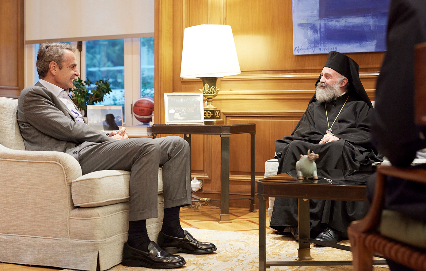 Με τον Αρχιεπίσκοπο Αυστραλίας συναντήθηκε ο Κυριάκος Μητσοτάκης