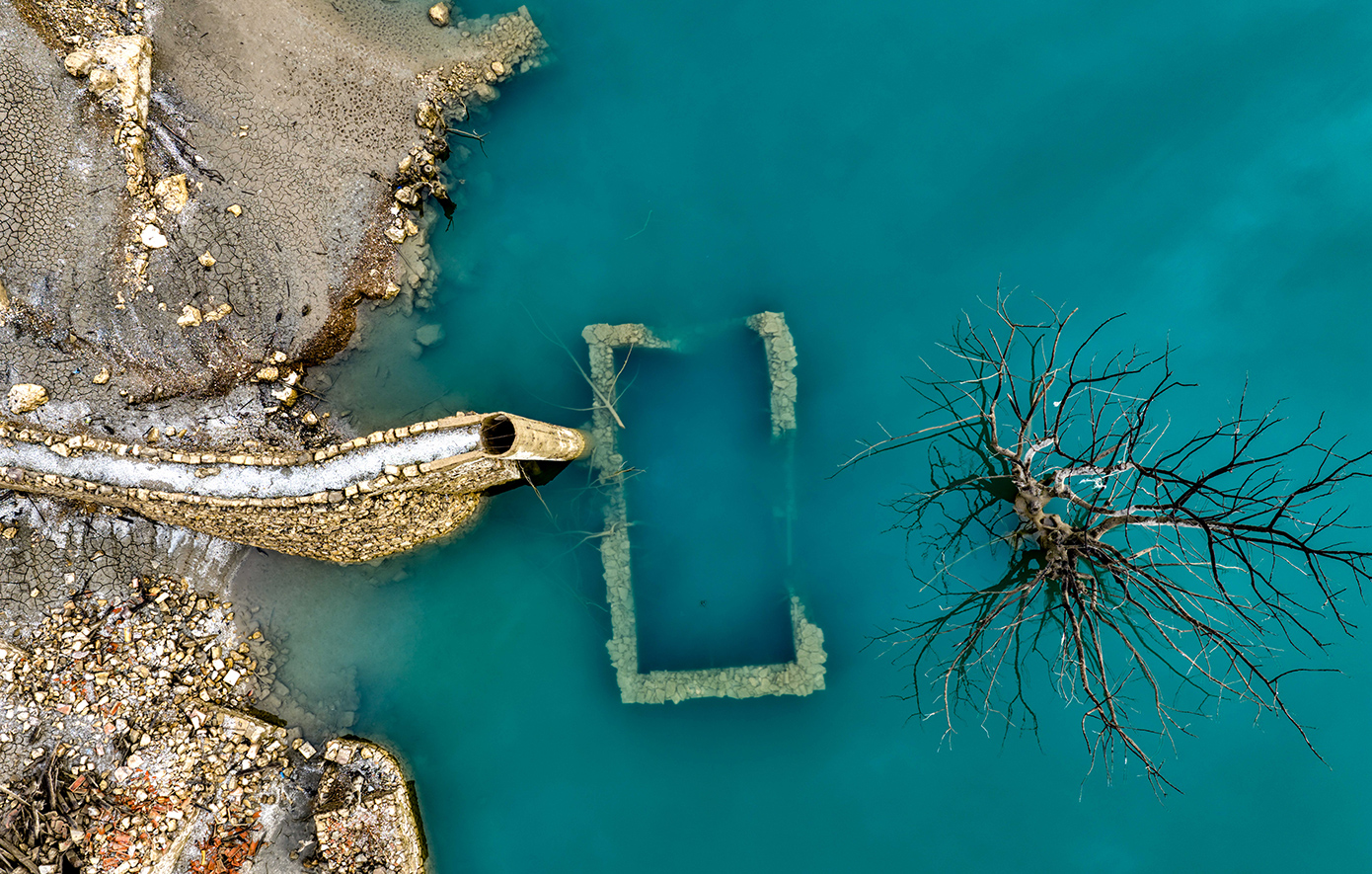 Λίμνη Μόρνου Λίμνη Μόρνου