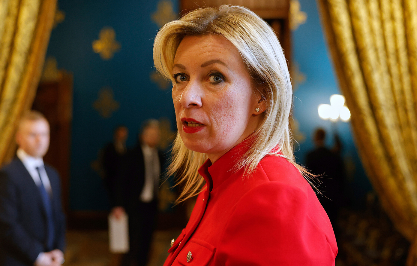 «Ευρωπαϊκά μέσα ενημέρωσης και πολιτικοί υπονομεύουν τις αμερικανικές προσπάθειες για ειρήνη στην Ουκρανία», λέει η Ζαχάροβα