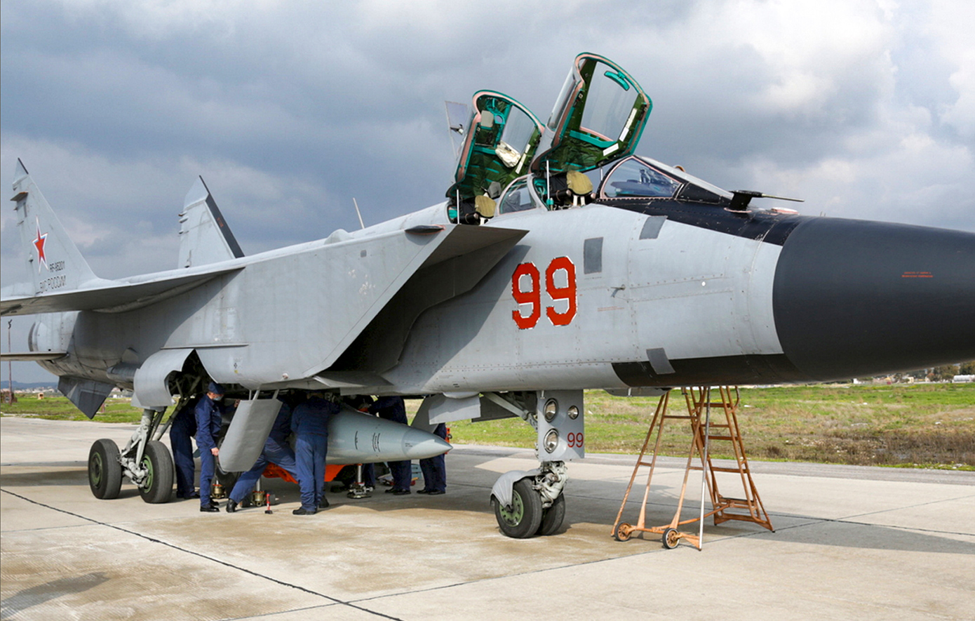 Ουκρανοί και Βρετανοί κατάσκοποι ήθελαν να κλέψουν μαχητικό MiG-31, λένε οι ρωσικές υπηρεσίες