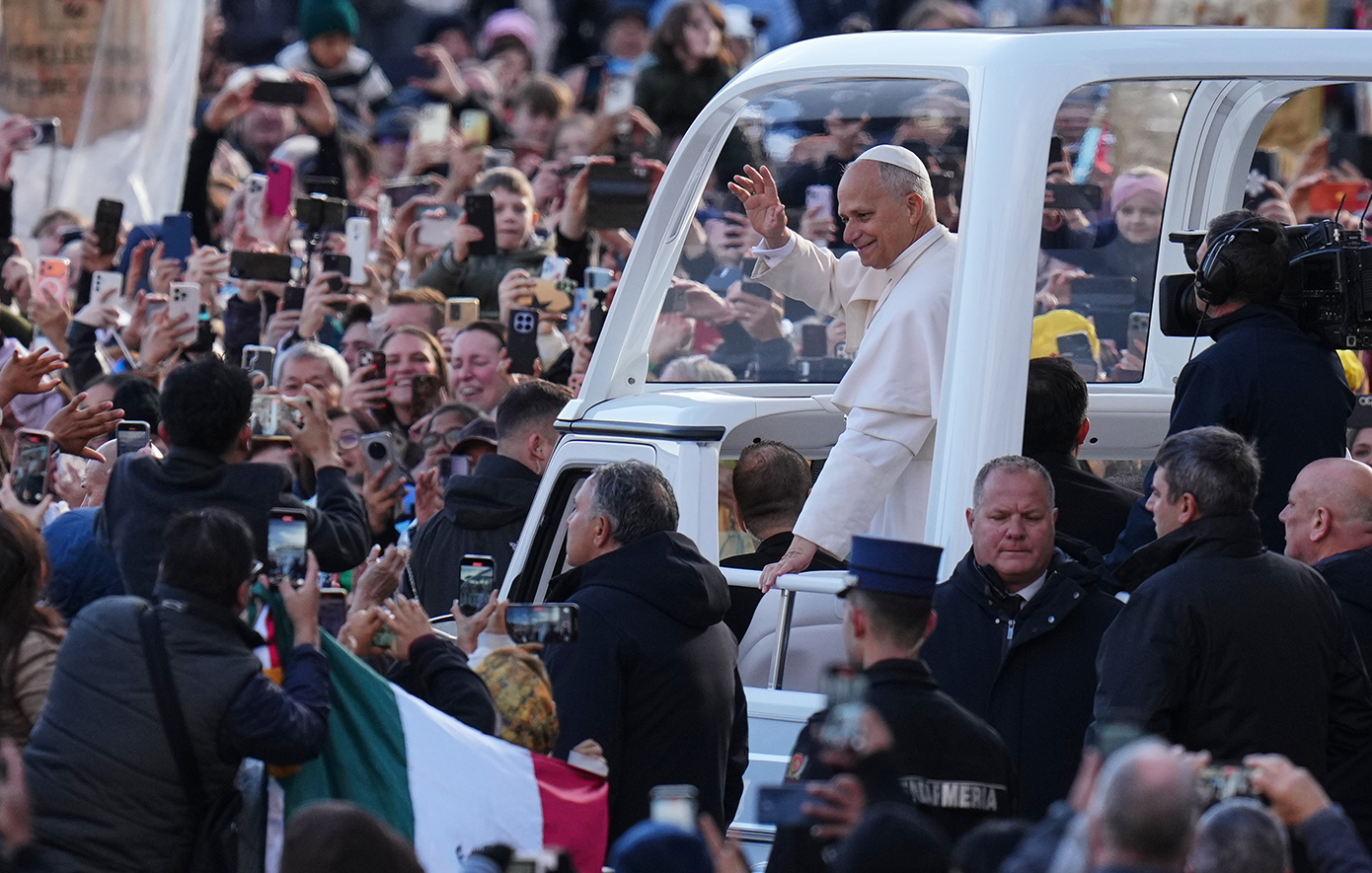 Πάπας Λέων ΙΔ&#8217;: Αδιαπραγμάτευτη προτεραιότητα η ενότητα των Χριστιανών και η ενίσχυση των δεσμών μεταξύ των εκκλησιών