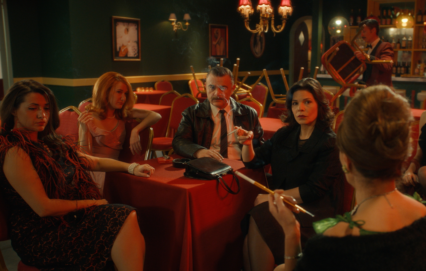 «Porto Leone: Στη γειτονιά με τα κόκκινα φανάρια»: Η αποκάλυψη της Αλεξάνδρας αφήνει εµβρόντητο τον Στελάρα