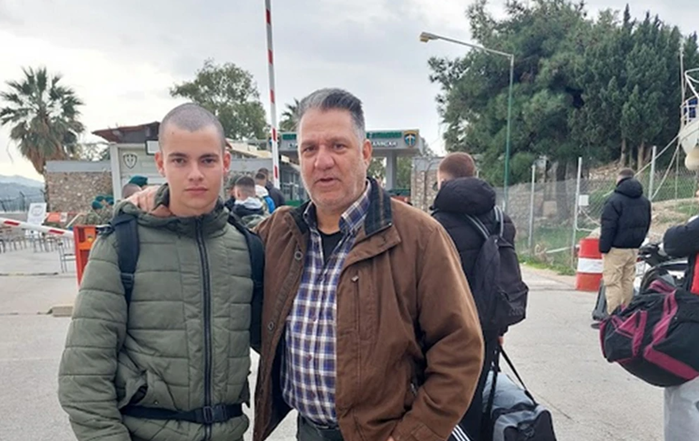 «Μπαμπά θα πάμε να ρίξουμε χειροβομβίδες &#8211; Σιγά μη χάσω το πανηγύρι»: Τα τελευταία λόγια του 19χρονου Ραφαήλ στον πατέρα του