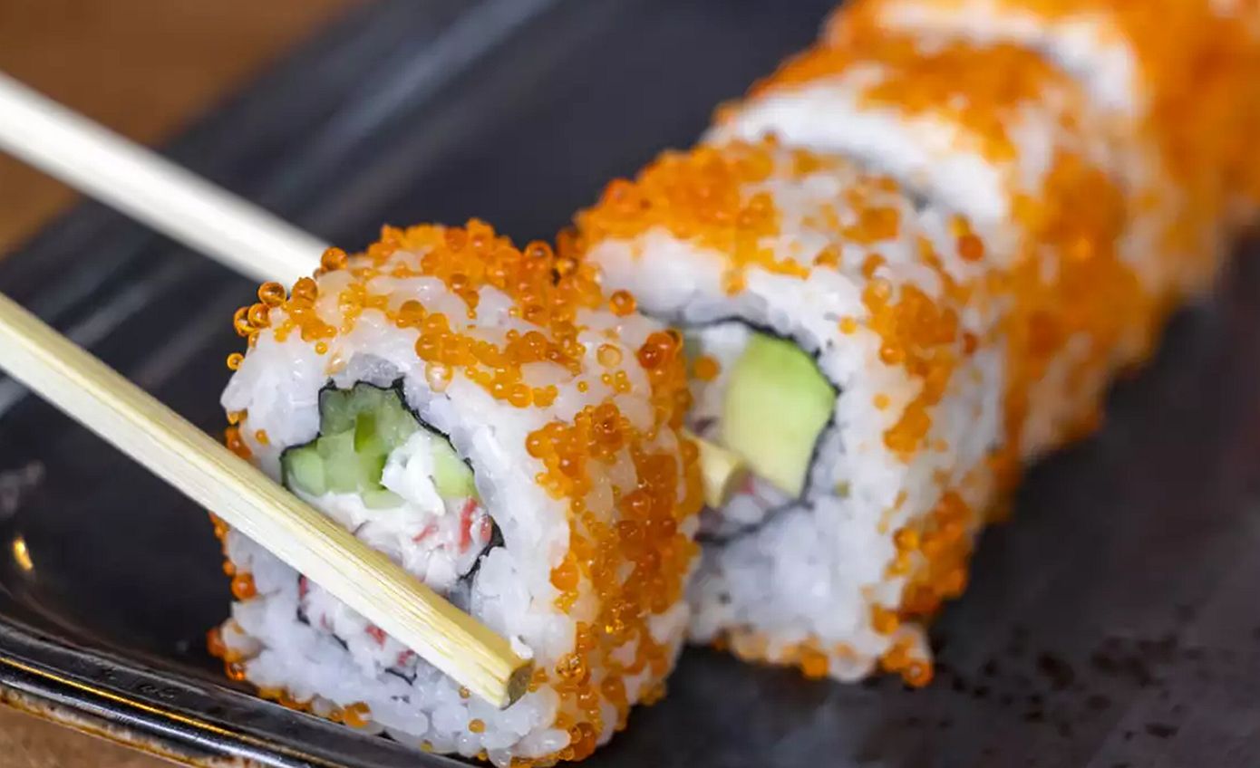 Νεαρός 22 ετών μολύνθηκε από κατανάλωση σούσι στη Θεσσαλονίκη &#8211; Είναι η πρώτη που εντοπίστηκε στην Ελλάδα