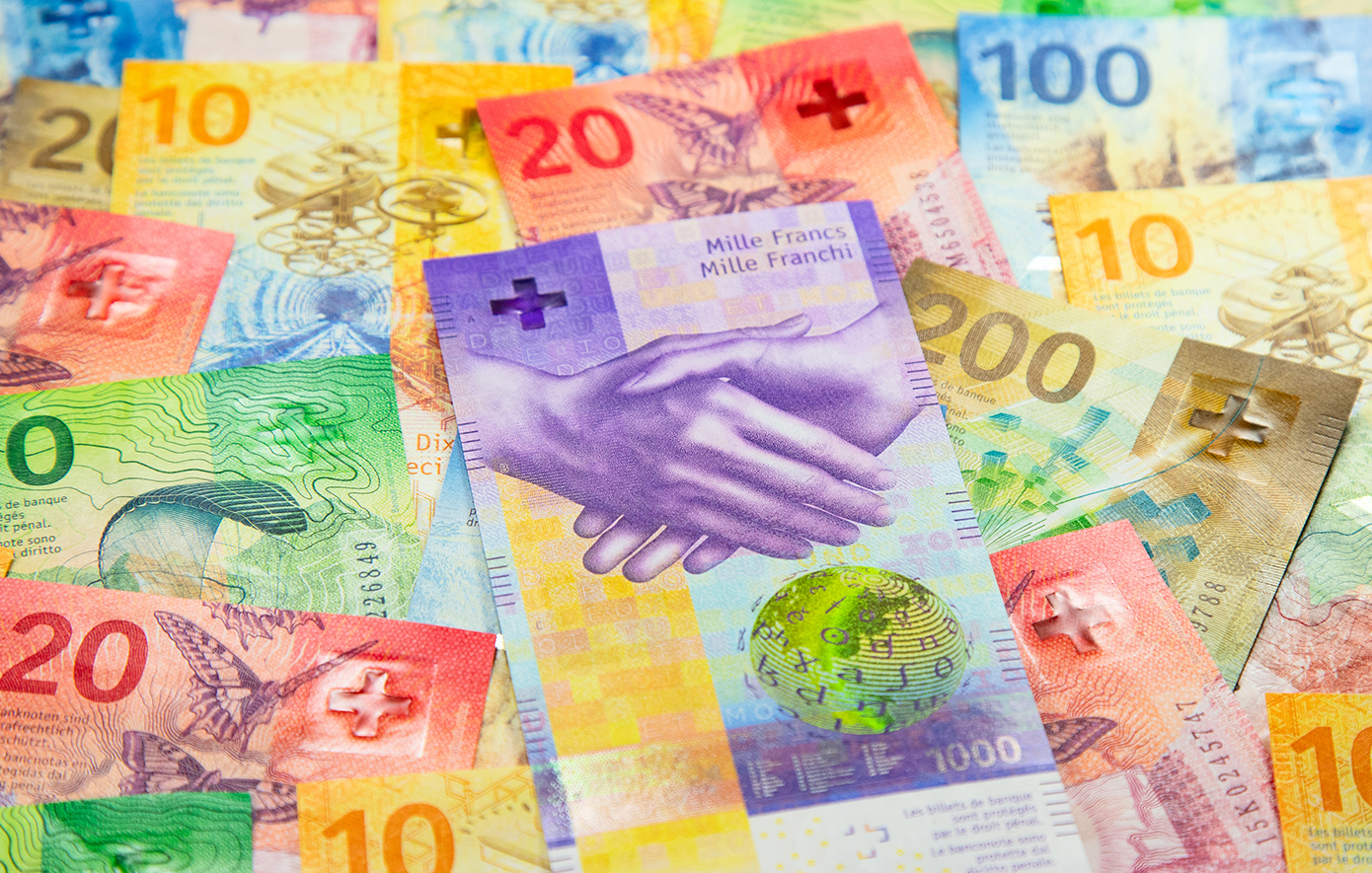 Δάνεια σε ελβετικό φράγκο: Έφτασε η «μητέρα των μαχών» για 200.000 πολίτες