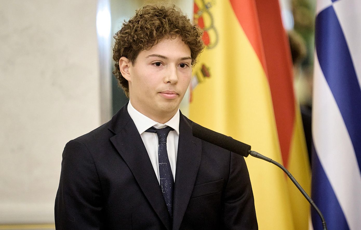 Βραβεύτηκε στην Ουγγαρία με το Χρυσό Μετάλλιο Τιμής 21χρονος που έσωσε πατέρα και κόρη από βέβαιο πνιγμό στη Θεσσαλονίκη