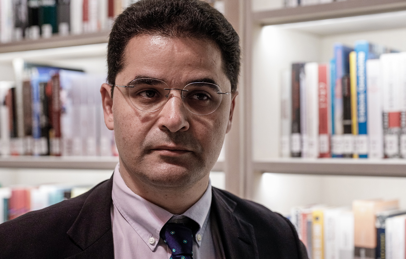 Υποκλοπές: «Υπήρξε ενιαίο κέντρο παρακολούθησης μεταξύ ΕΥΠ και Predator», είπε ο Θανάσης Κουκάκης