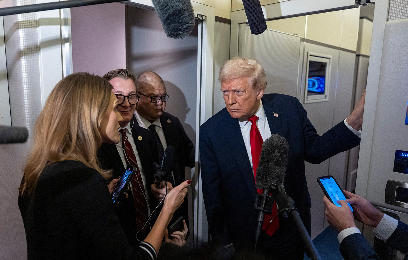 Ντόλανλτ Τραμπ: Επίθεση σε γυναίκα δημοσιογράφο &#8211; Την χαρακτήρισε αποκρουστική μετά από δημοσίευμα για την υγεία του