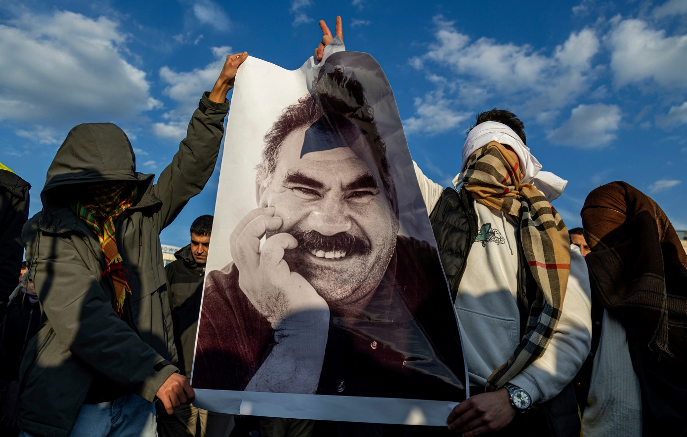 Δράση με «σοβαρότητα και υπευθυνότητα» θέλει ο Κούρδος ηγέτης Οτσαλάν